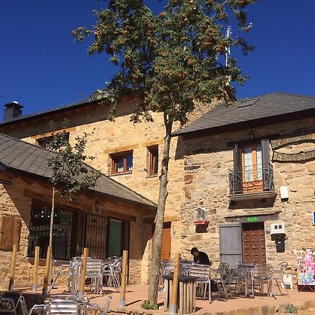 El Trasgu de Foncebadón Foncebadon Exterior foto
