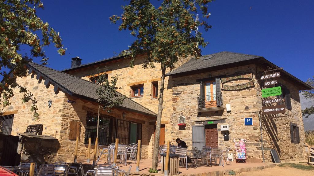 El Trasgu de Foncebadón Foncebadon Exterior foto